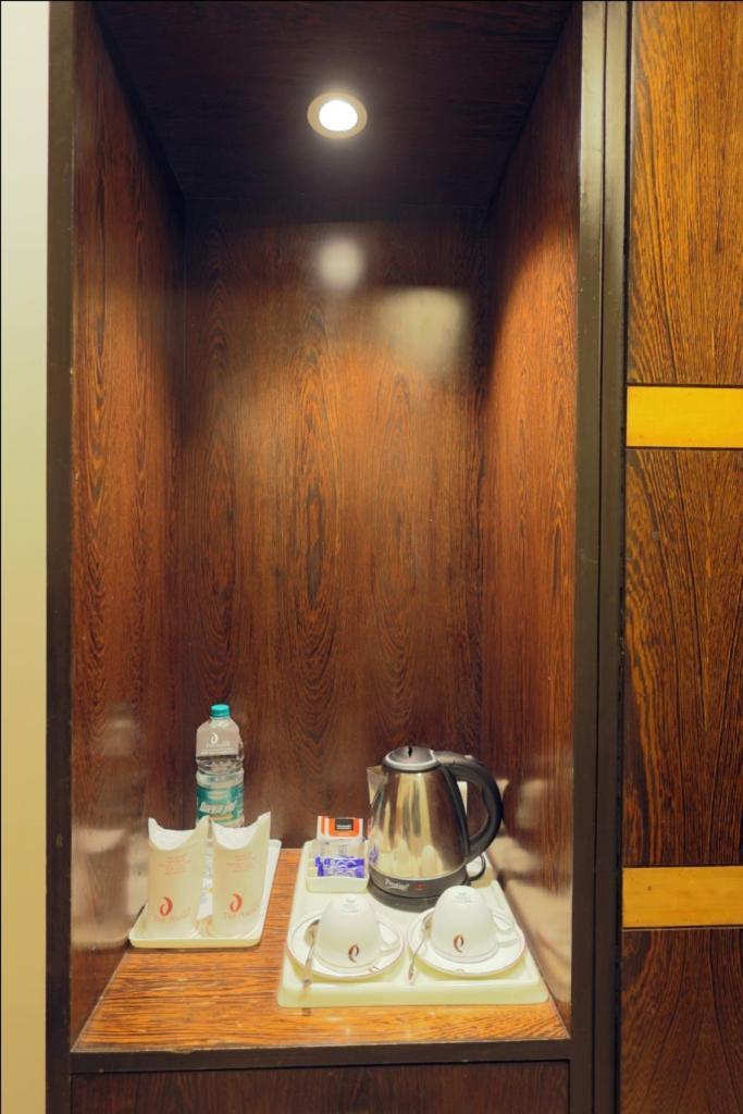 ホテル ジ アマリス リシケーシュ エクステリア 写真